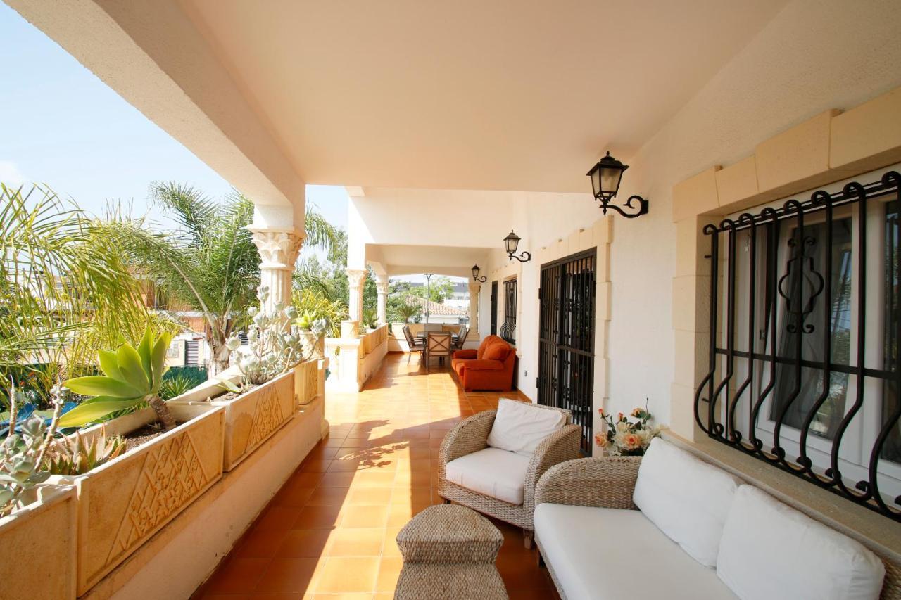 Villa Gladiols Cambrils Buitenkant foto