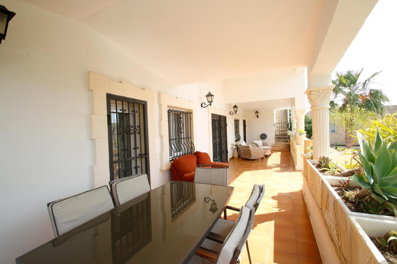 Villa Gladiols Cambrils Buitenkant foto